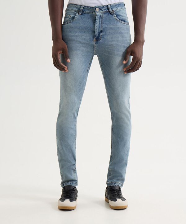 Jeans para hombre image number null